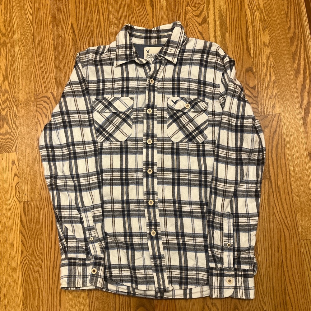 American Eagle Outfitters Plaid Shirt